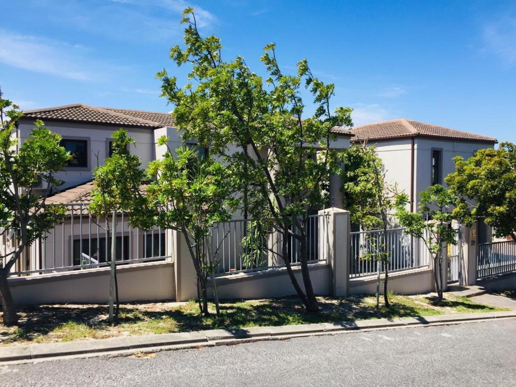 Harbour Close Boutique Villa Cape Town Bagian luar foto
